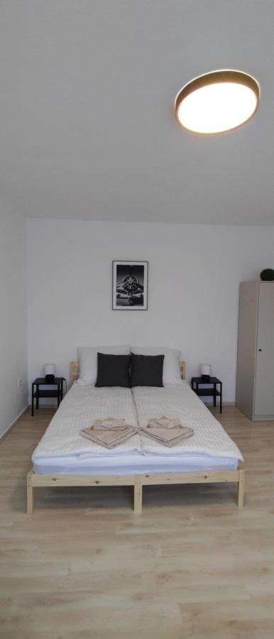 Blue Moon Apartman Eger Exterior foto